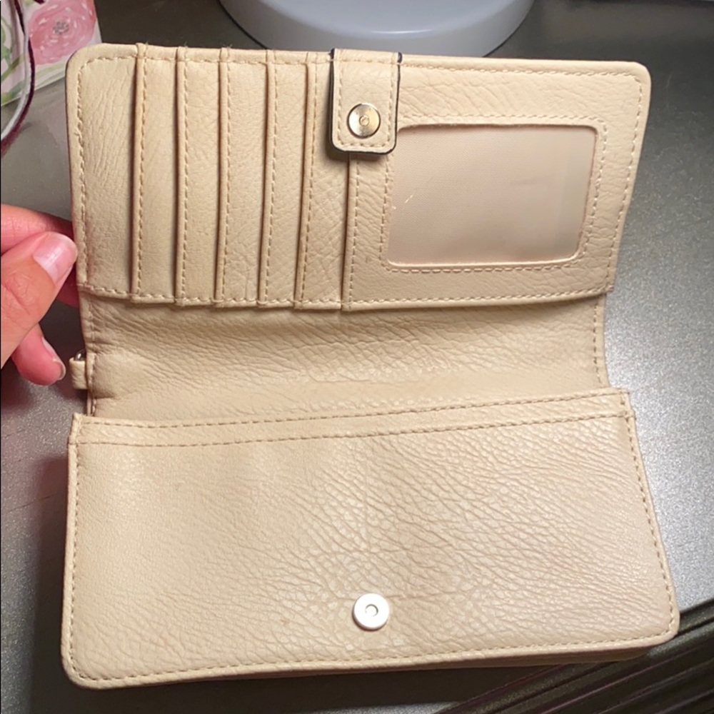 Wristlet/ Wallet - Picture 2 of 2